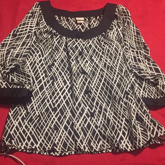 💐Covington💐Women’s blouse.💐 - Picture 4 of 8